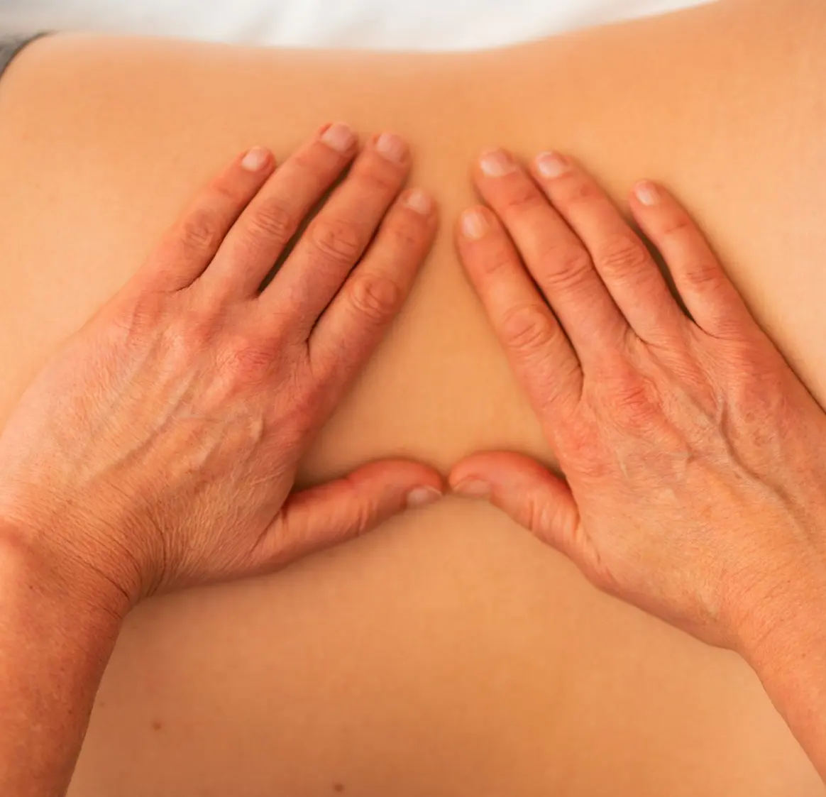 Massagem Pós-Parto: gerasol fisioterapia 